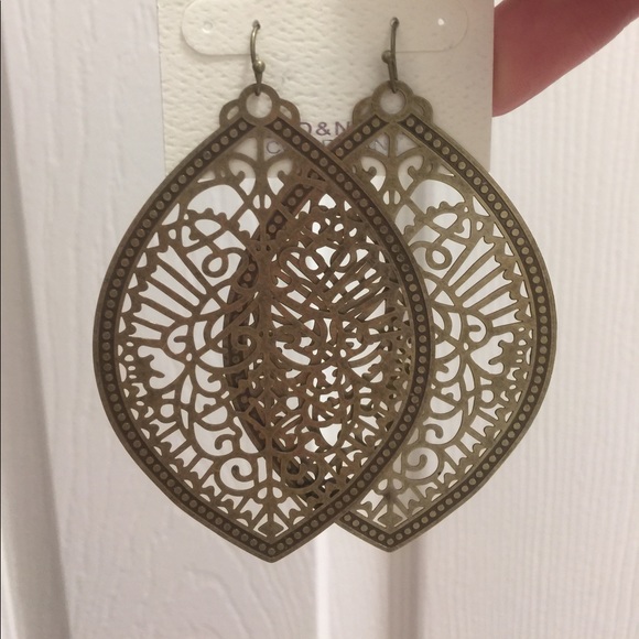 Earrings - Picture 2 of 2