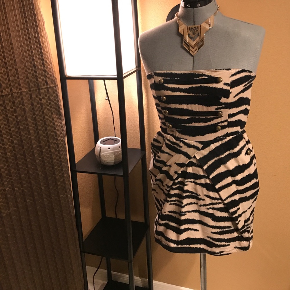 Super cute animal print bodycon dress