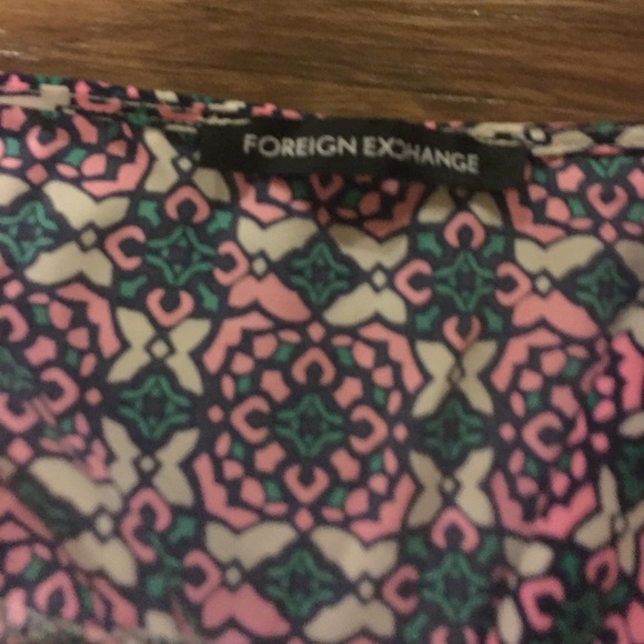 Foreign Exchange colorful quarter sleeve romper - Picture 2 of 2