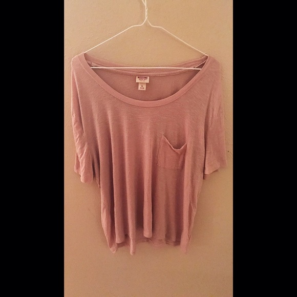 Mossimo Supply Soft drapey scoop neck pocket tee - Picture 1 of 4