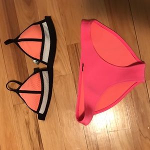 Triangl Bikini