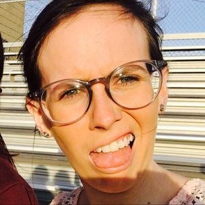 Meet your Posher, Lindsay