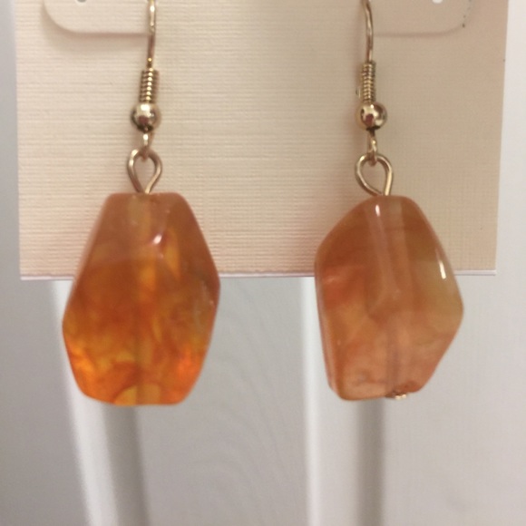 Earrings - Picture 2 of 2