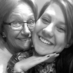 Meet your Posher, Annette