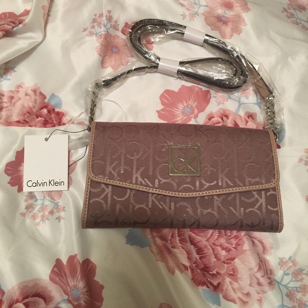Calvin Klein Crossbody