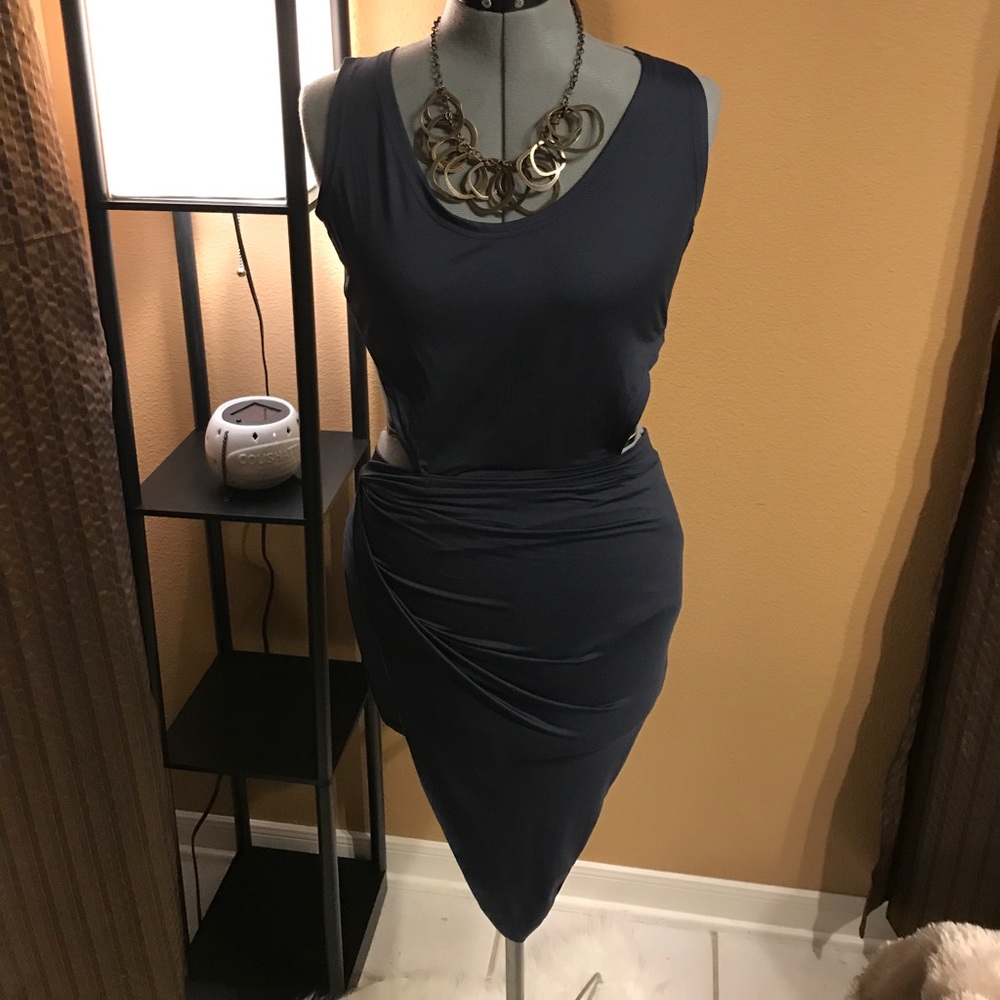 Bodycon dress with cutouts