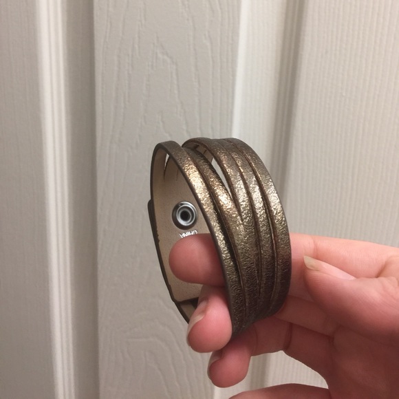 Bracelet - Picture 2 of 2