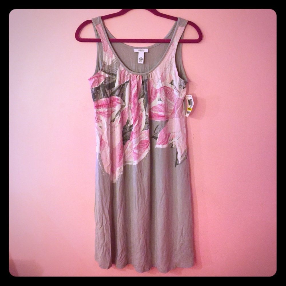 New with Tags! Stretchy Gray & Pink Nightgown