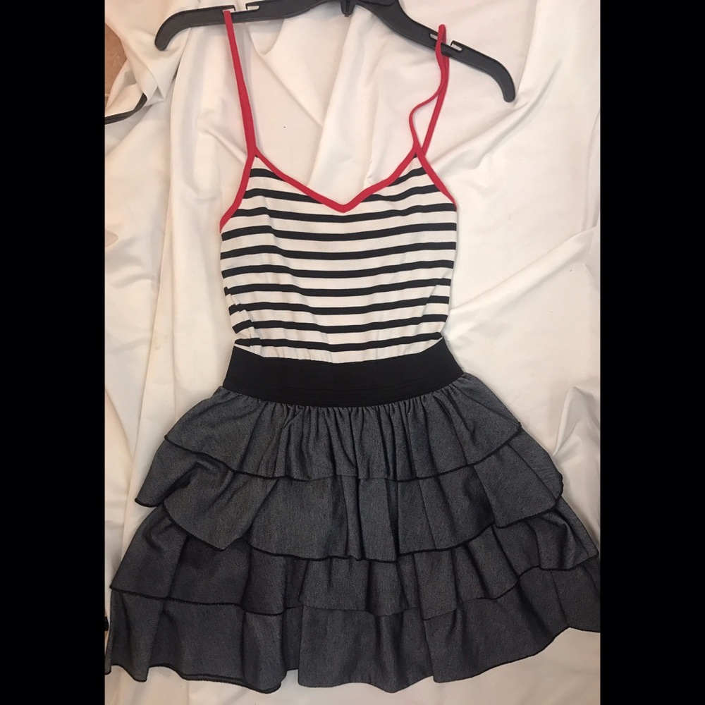 Casual striped top with blue jean bottom dress