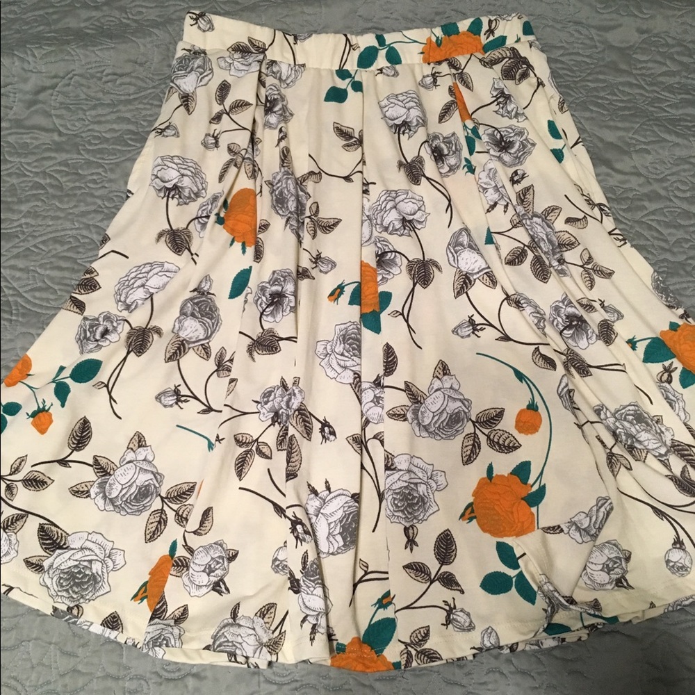 NWOT Beauty & Beast Disney Rose Madison - UNICORN!