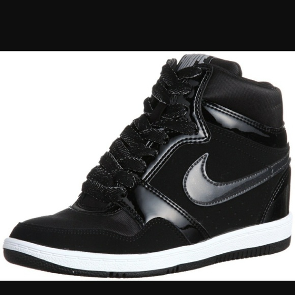 nike wedge sneakers size 12