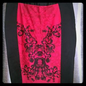 Simply stunning pencil skirt