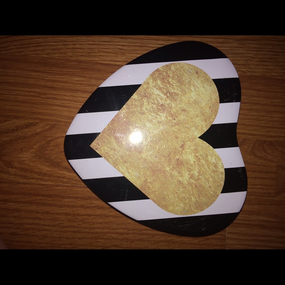 Heart shaped box