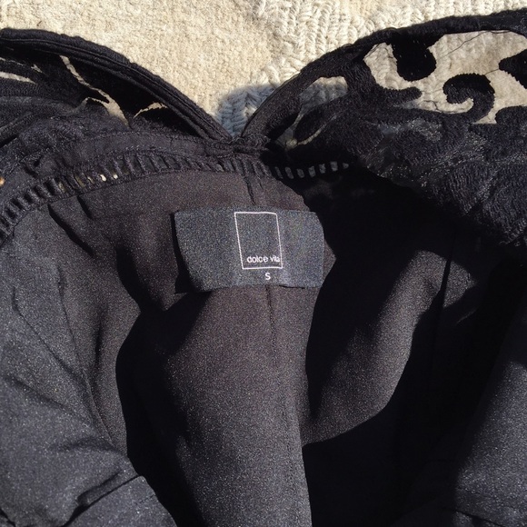 ❌SOLD❌Gorgeous Black Lace Dolce Vita dress - Picture 4 of 4