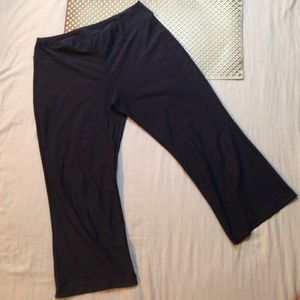 Women's Nike dry fit charcoal gray yoga pants
