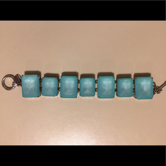🦋.   "3" TURQUOISE COLOR 3 BRACELETS - Picture 1 of 5