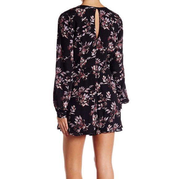 Last One- ASTR Keyhole Printed Romper - Picture 2 of 5