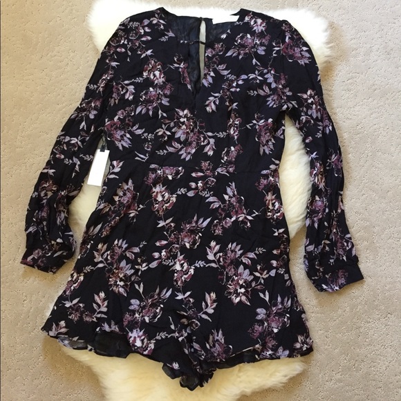 Last One- ASTR Keyhole Printed Romper - Picture 5 of 5