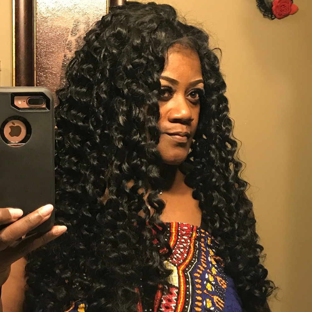 Wig - Picture 2 of 4