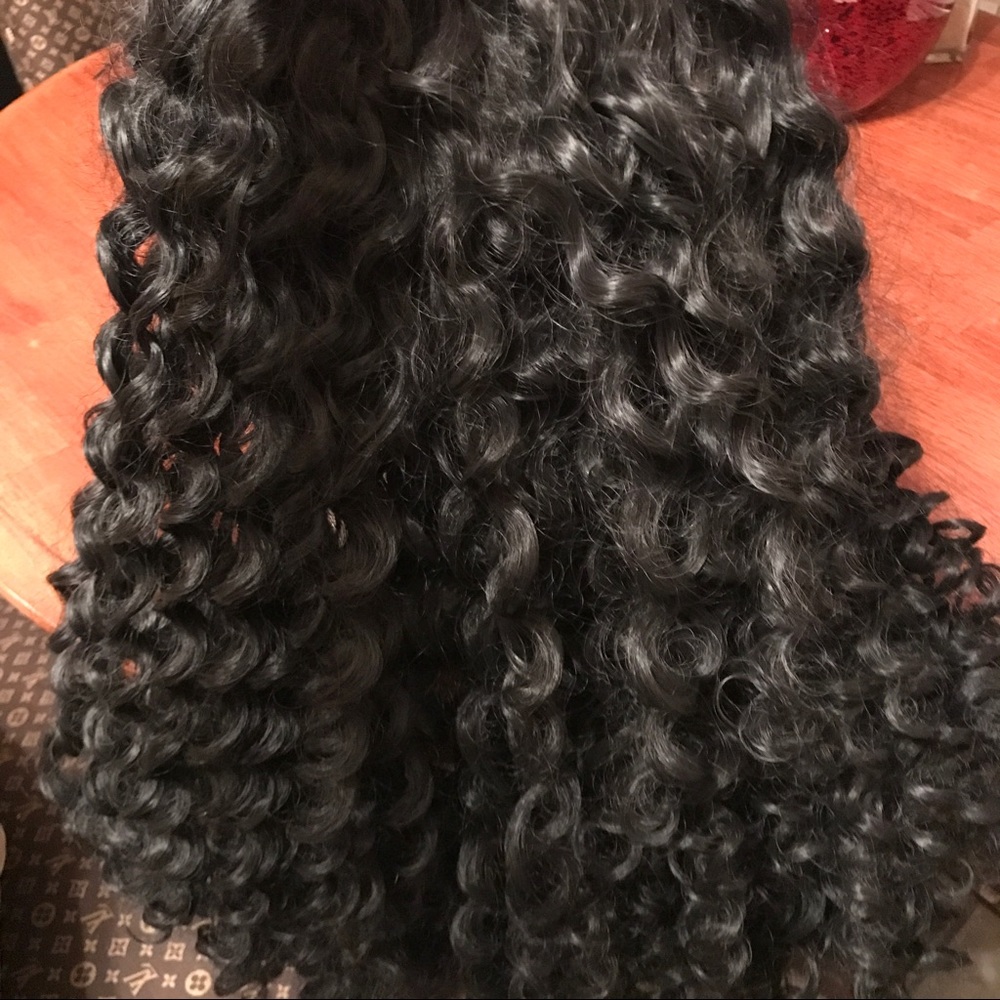 Wig - Picture 3 of 4