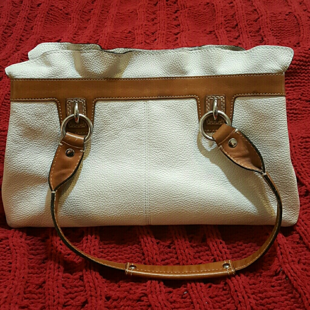 Handbag - Picture 3 of 4