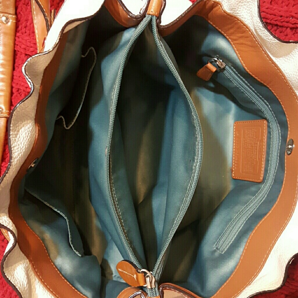 Handbag - Picture 4 of 4