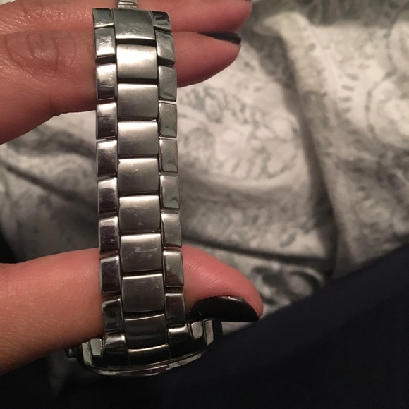 Watch - Picture 4 of 5