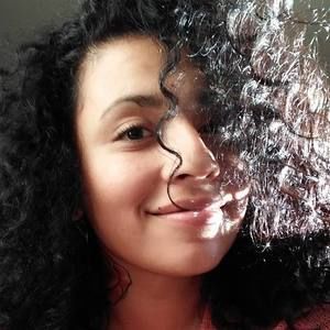 Meet your Posher, Raquel