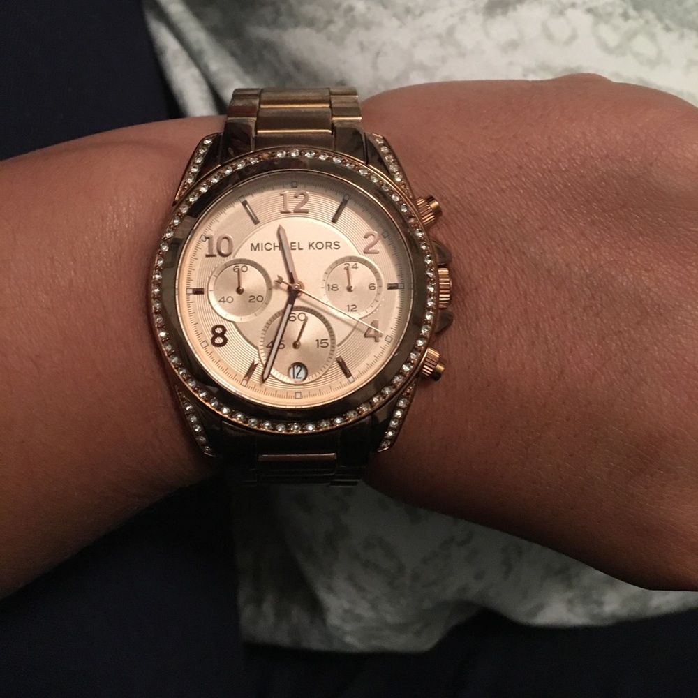 Watch - Picture 4 of 4