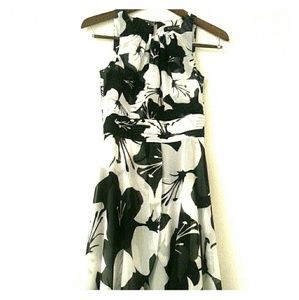 whbm floral b&w print dress
