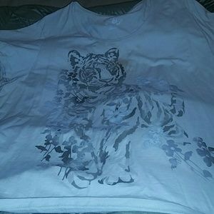 T shirt