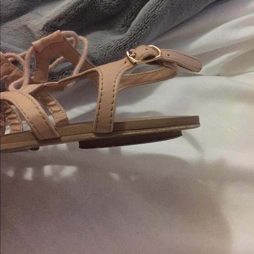 Pink sandals - Picture 2 of 2