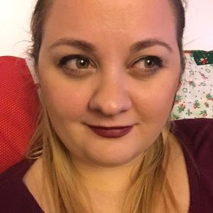 Meet your Posher, Katherine