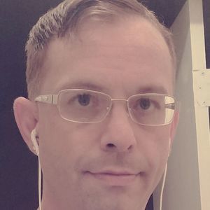 Meet your Posher, Joshua