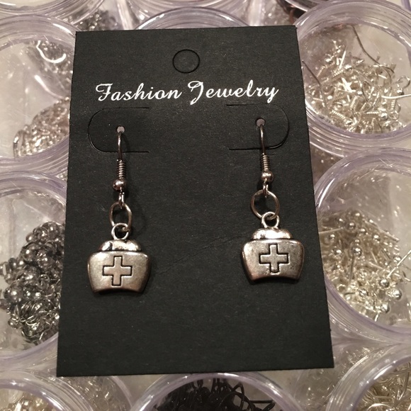 Nurse Earrings - Picture 4 of 7