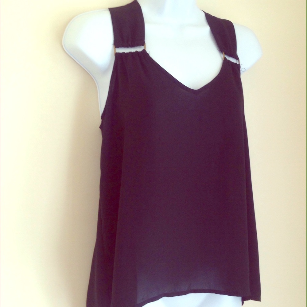 Black Oversized Lily White Tank