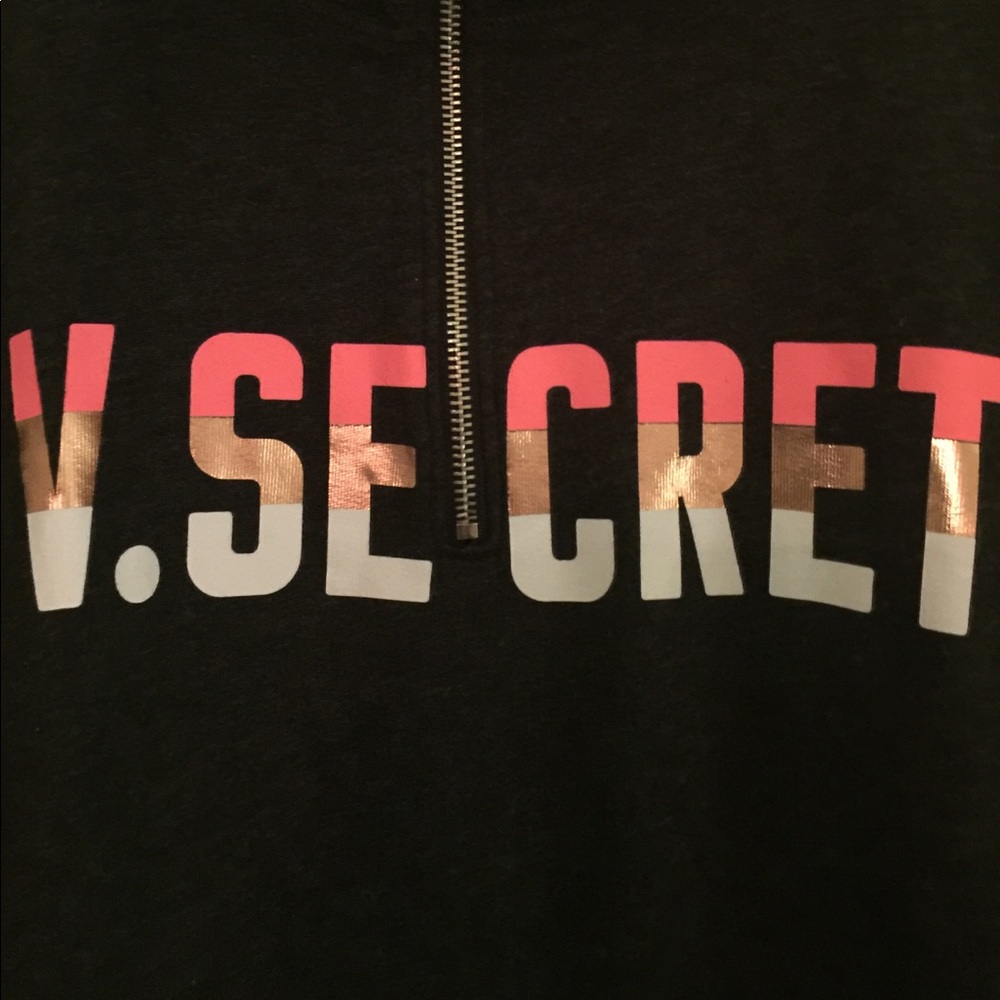 Victoria secret 3/4 zip