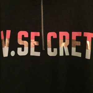 Victoria secret 3/4 zip