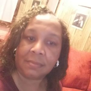 Meet your Posher, Shirley