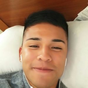 Meet your Posher, Eduardo