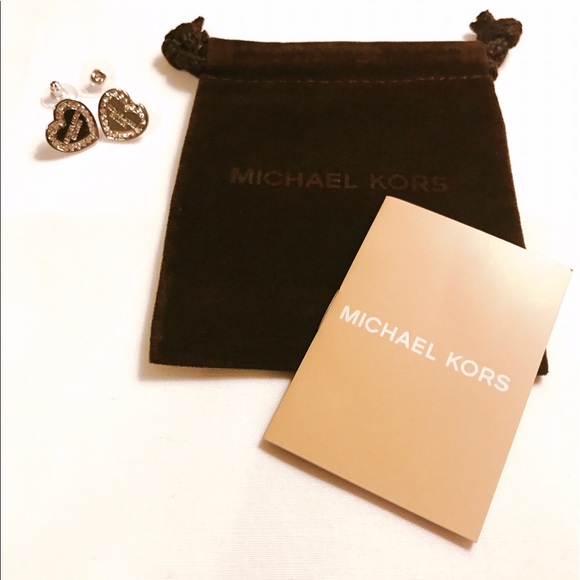 NEW~ Michael Kors Heart Earrings - Picture 3 of 3