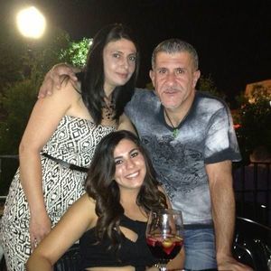 Meet your Posher, Aida