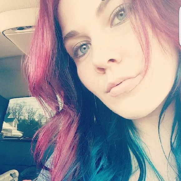 Meet your Posher, Sam - Picture 1 of 1