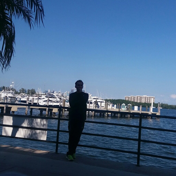 Meet your Posher, Royce - Picture 1 of 1