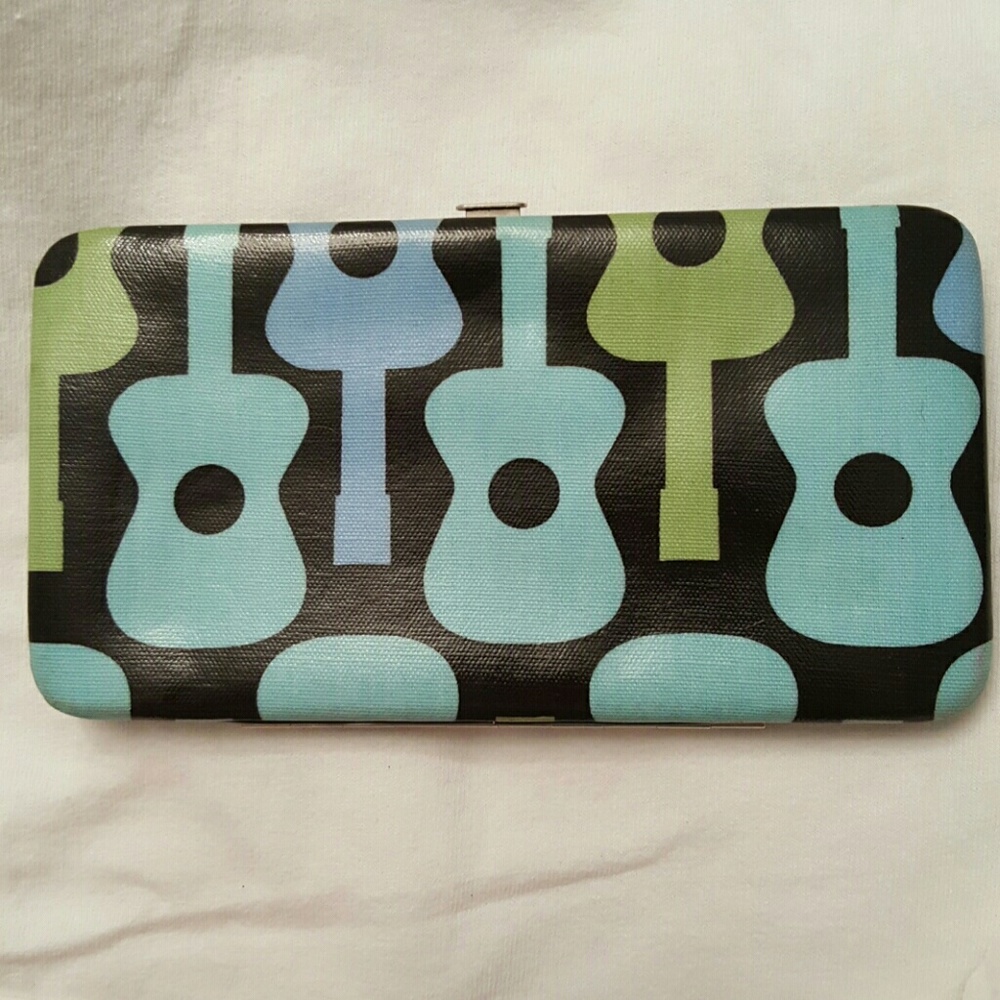 Guitar wallet