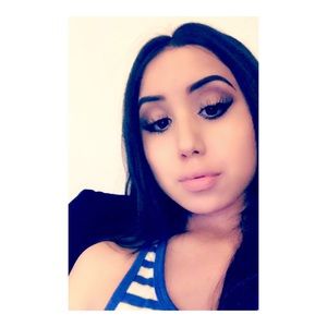 Meet your Posher, Jackie