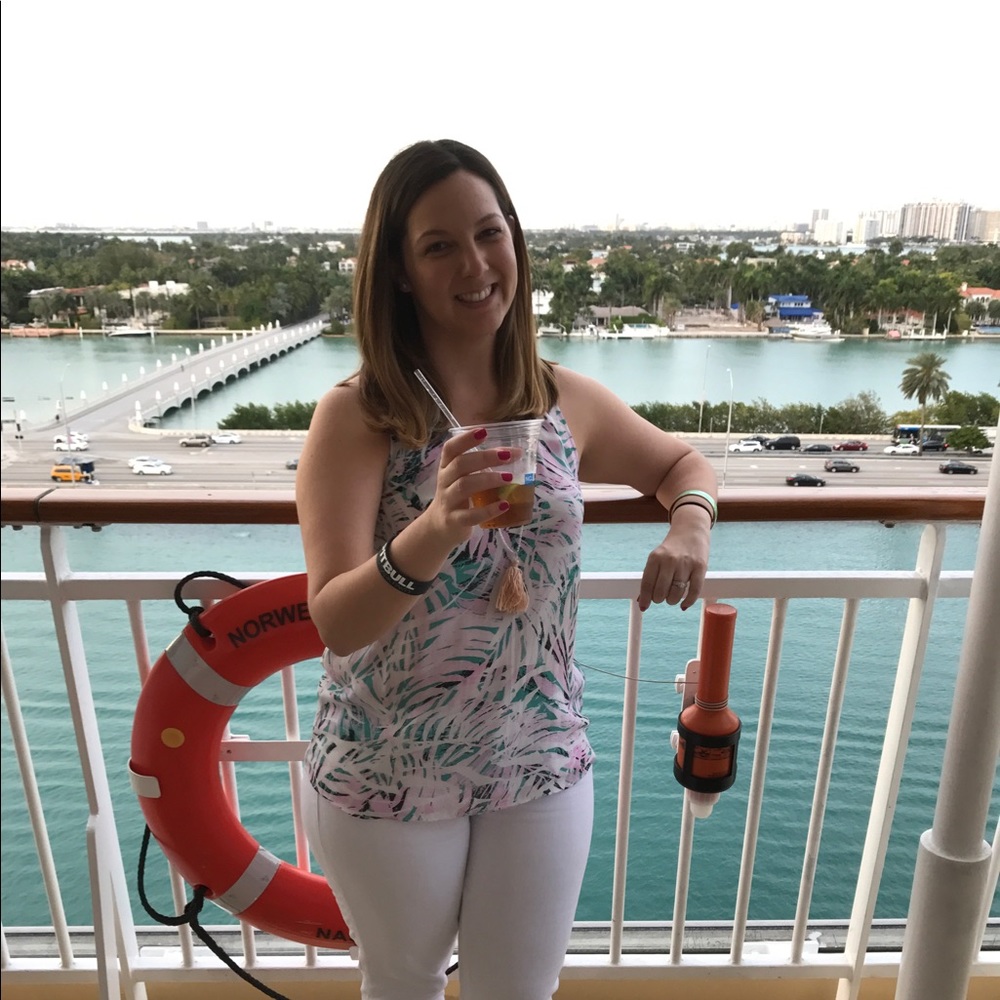 Meet your Posher, Melissa