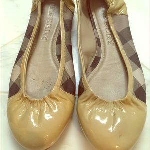 Burberry ballet slippers