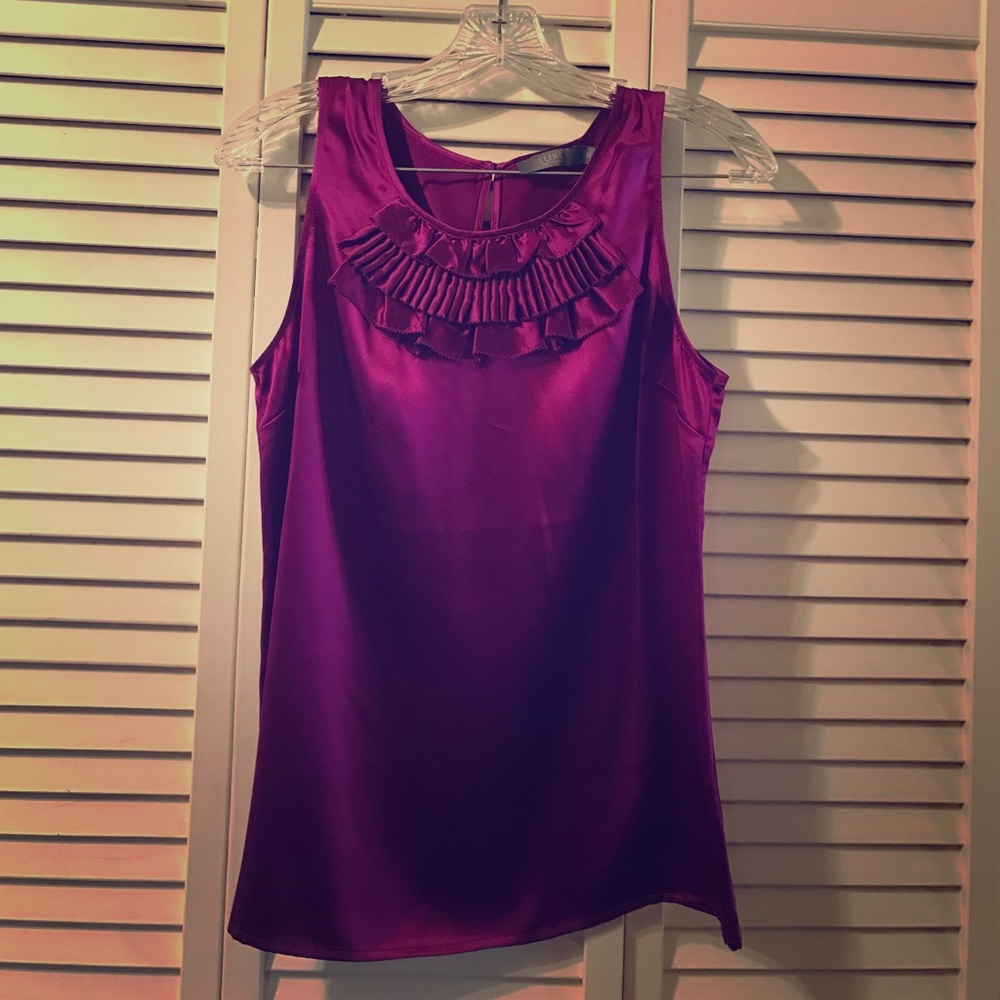Purple silk sleeveless blouse Limited Luxe new
