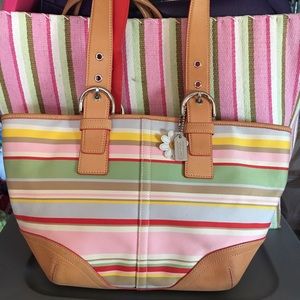Coach Small Striped Tote 🌷